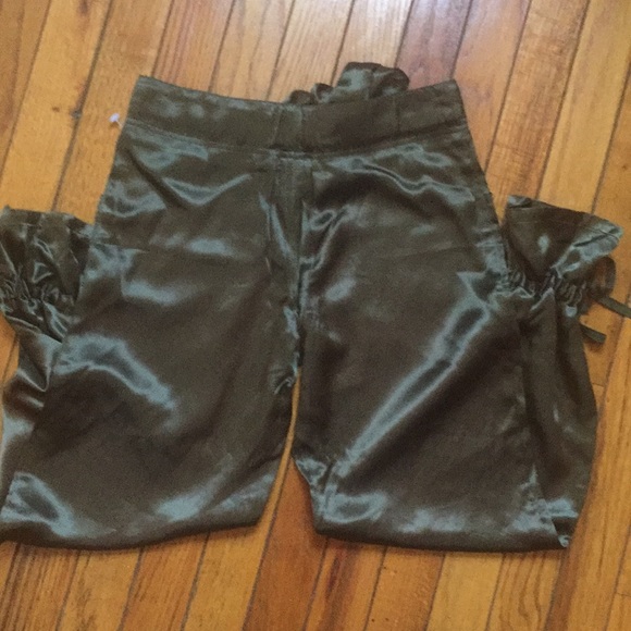 Pants - Picture 4 of 4